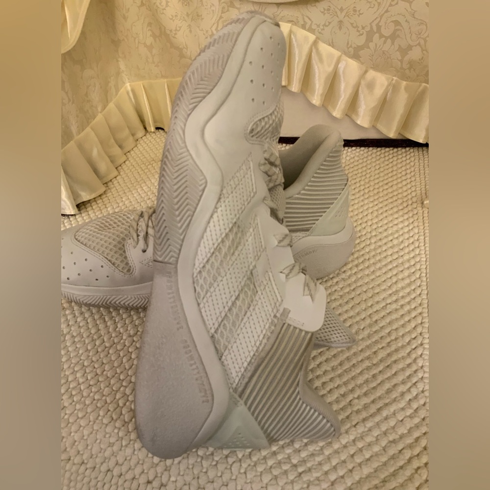 ADIDAS - Picture 5 of 14